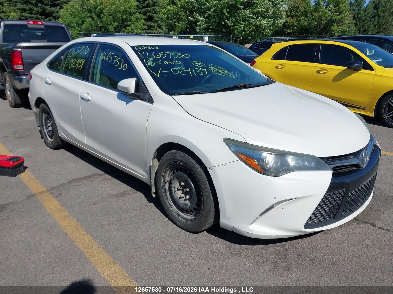 4T1BF1FK3FU024134 · 2015 TOYOTA CAMRY SE