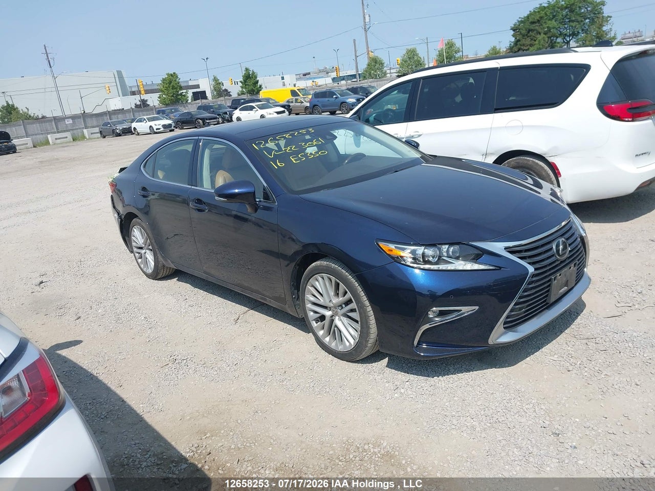JTHBK1GG3G2223061 · 2016 LEXUS ES 350