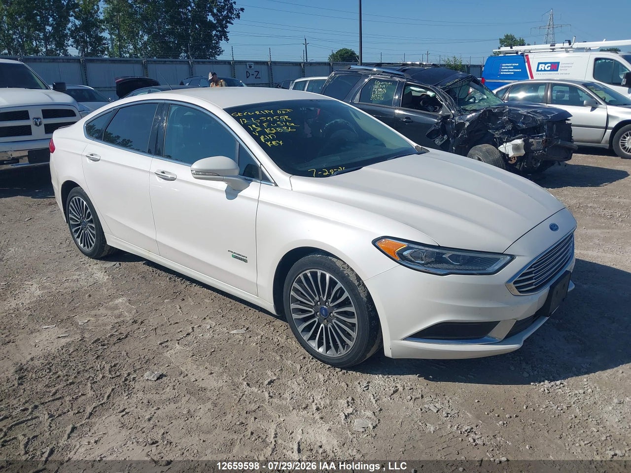 3FA6P0PU9JR182836 · 2018 FORD FUSION ENERGI SE LUXURY · 1/12
