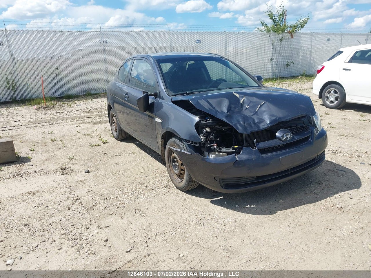 KMHCN3BC8AU160608 · 2010 HYUNDAI ACCENT L