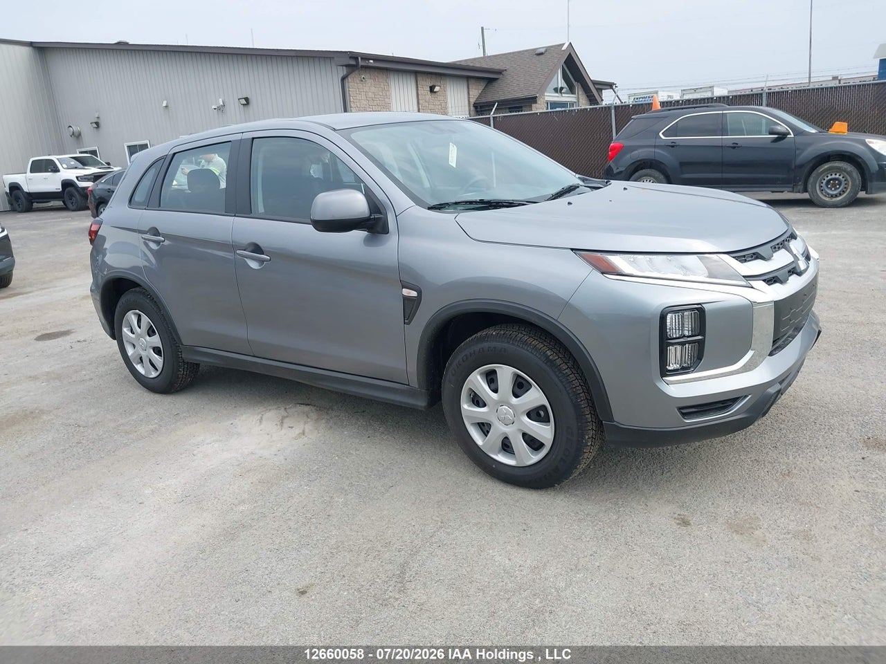 JA4AJUAU3TU606040 · 2026 MITSUBISHI RVR