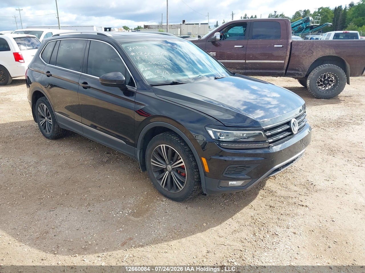 3VV4B7AX9JM031070 · 2018 VOLKSWAGEN TIGUAN HIGHLINE