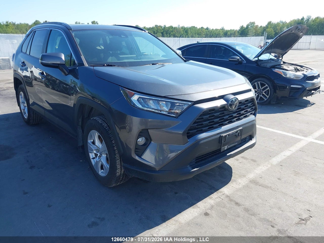 2T3R1RFV3LC082626 · 2020 TOYOTA RAV4 XLE
