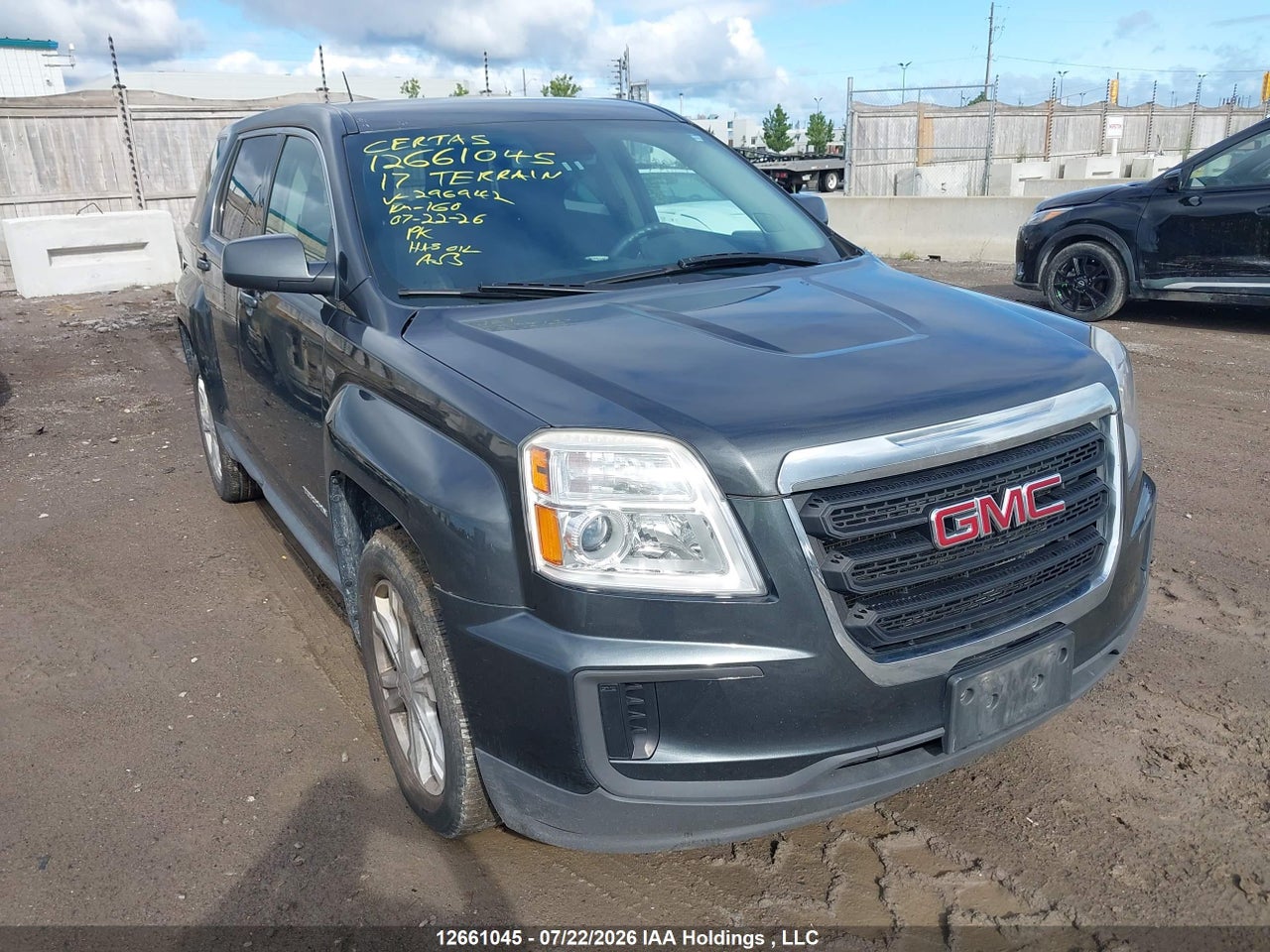2GKFLSEK7H6296942 · 2017 GMC TERRAIN SLE