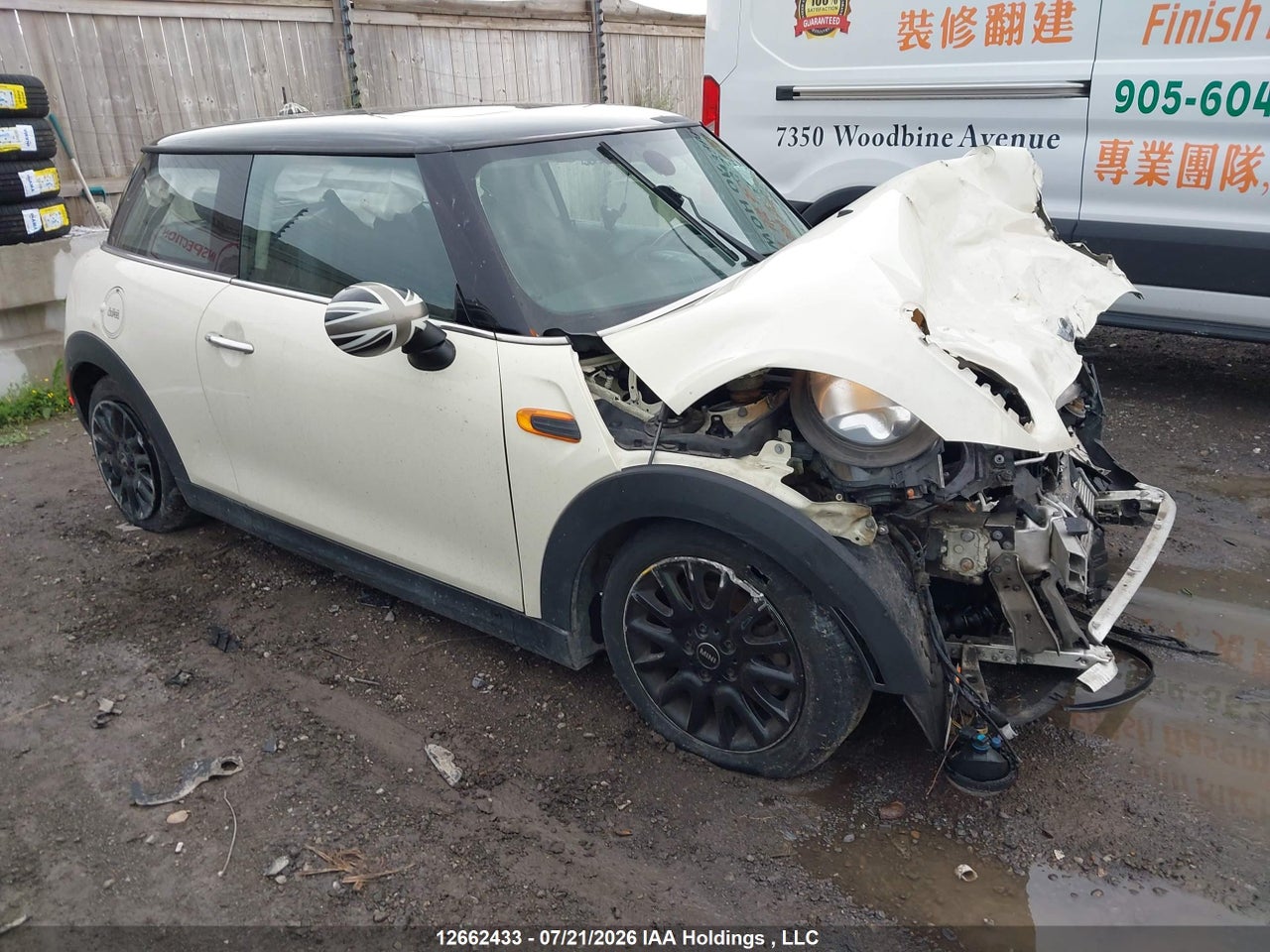 WMWXP5C56G2D15771 · 2016 MINI 3 DOOR COOPER