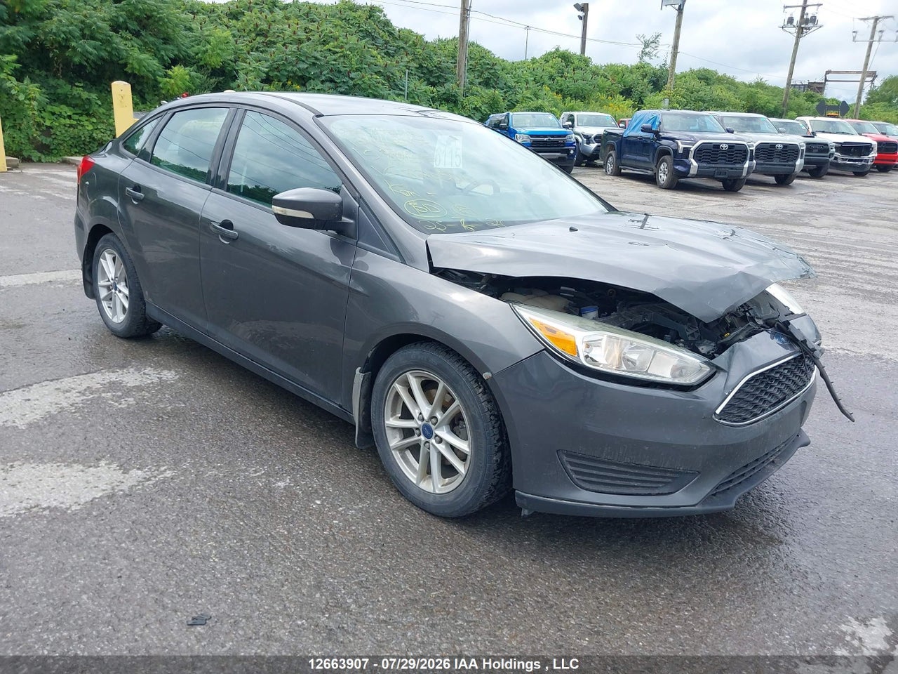 1FADP3F22FL320506 · 2015 FORD FOCUS SE