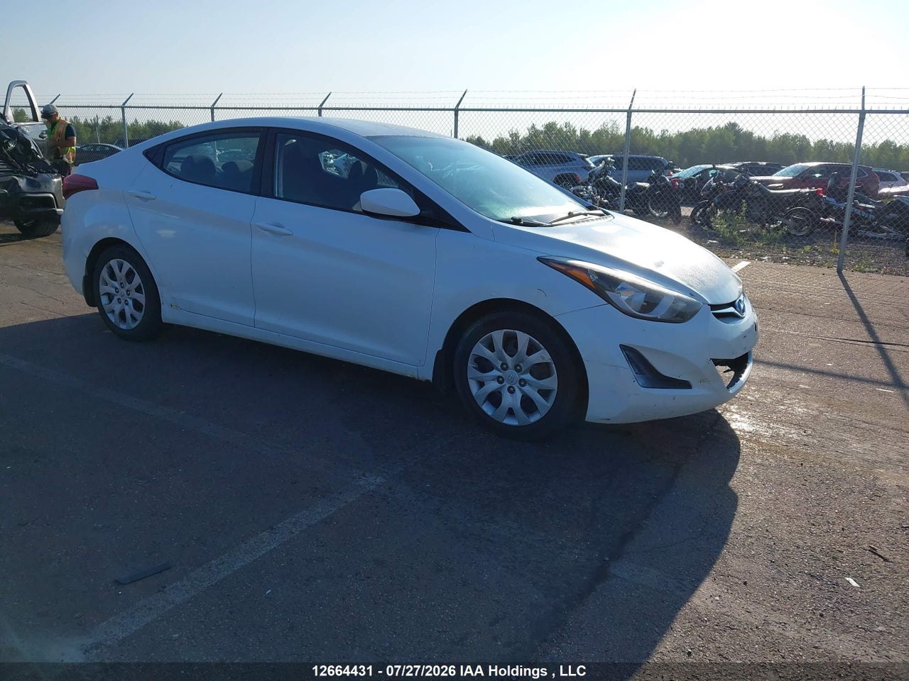 5NPDH4AE9GH696074 · 2016 HYUNDAI ELANTRA GL