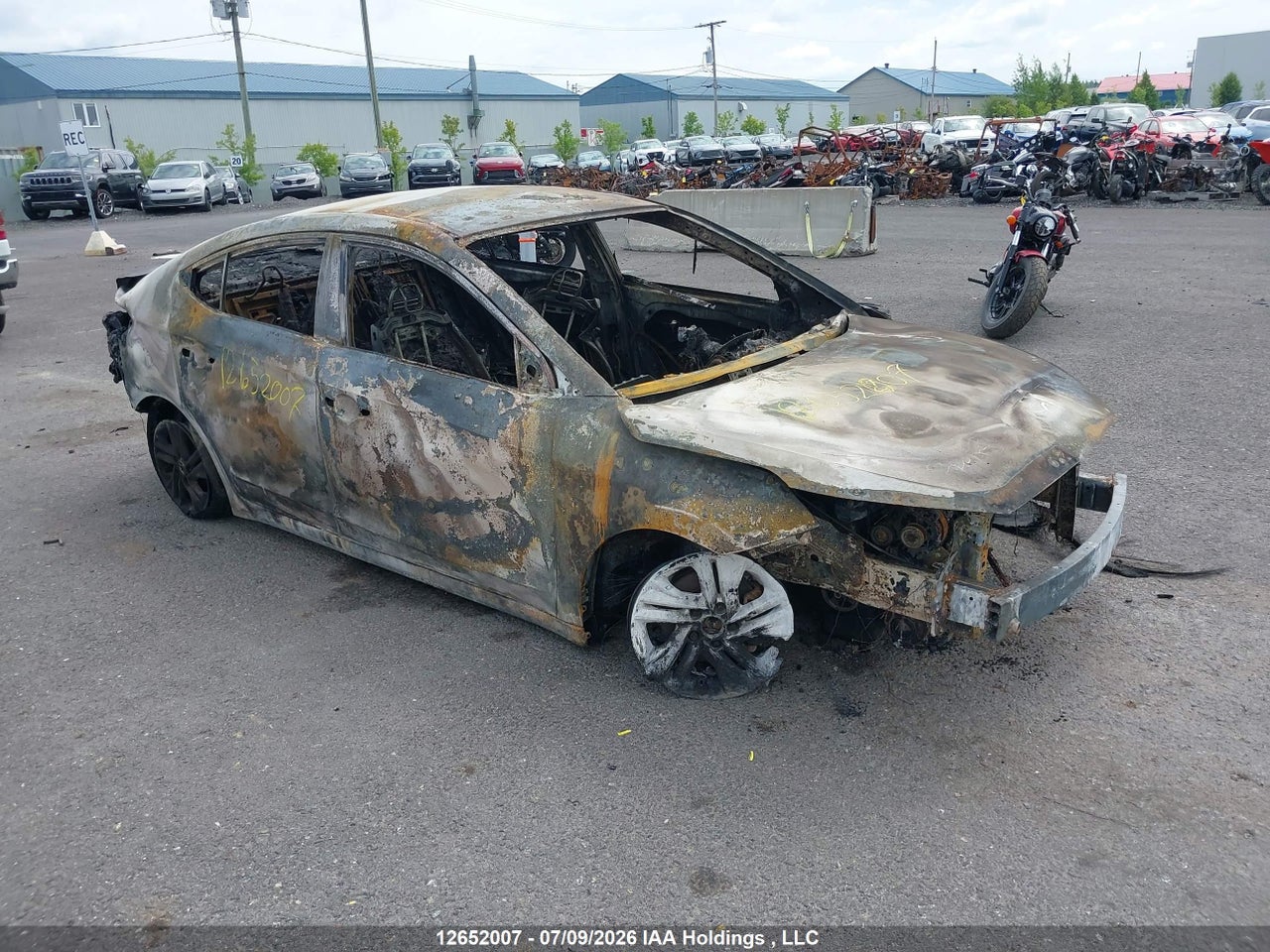 KMHD84LF8KU741196 · 2019 HYUNDAI ELANTRA PREFERRED