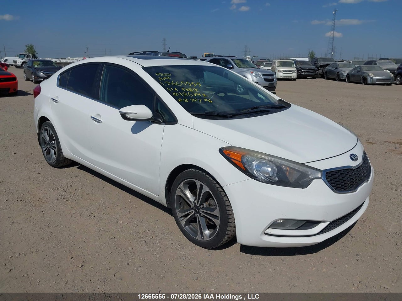 KNAFX4A85E5186742 · 2014 KIA FORTE EX · 1/12