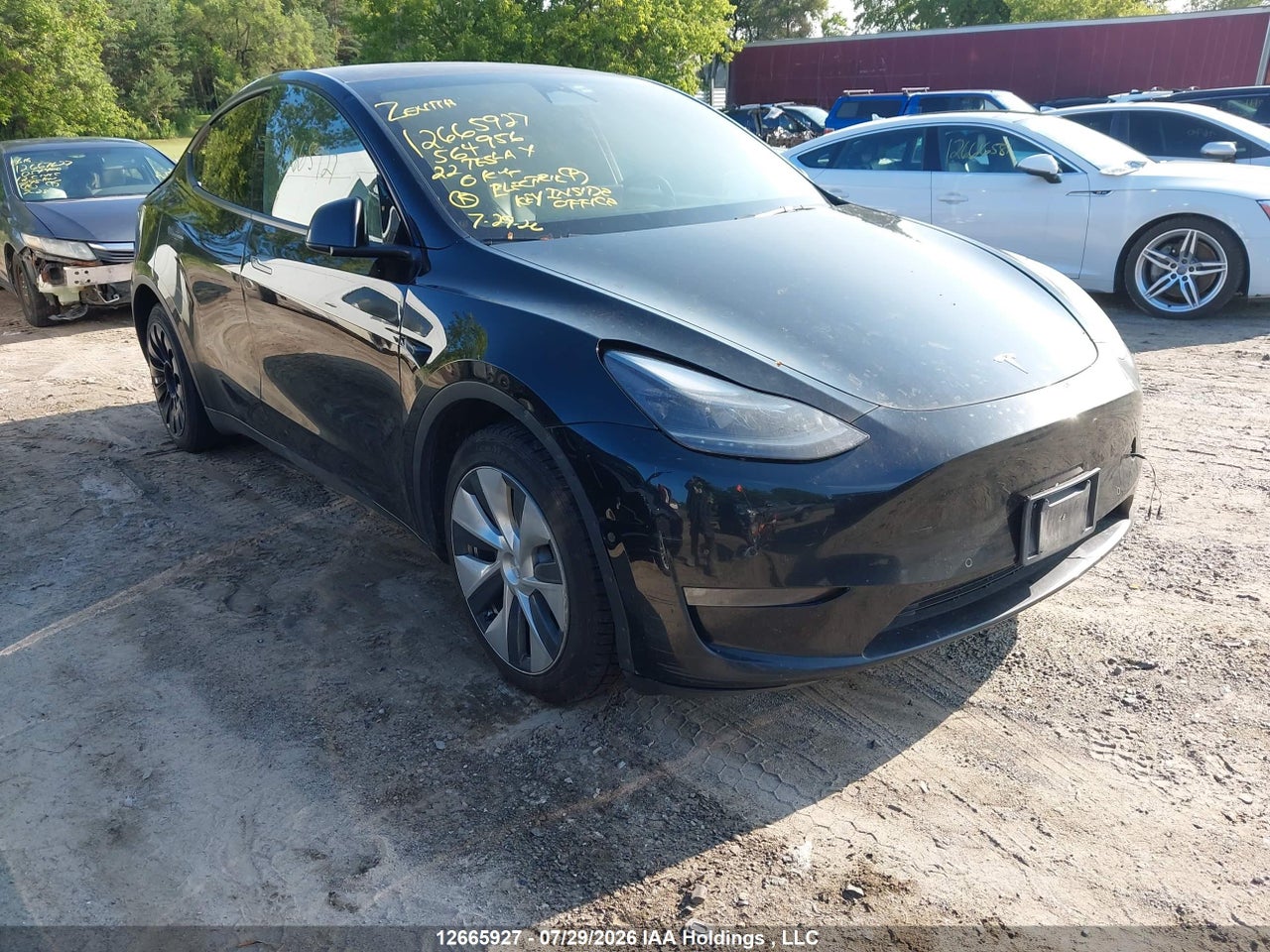 7SAYGDEE1NF564956 · 2022 TESLA MODEL Y LONG RANGE