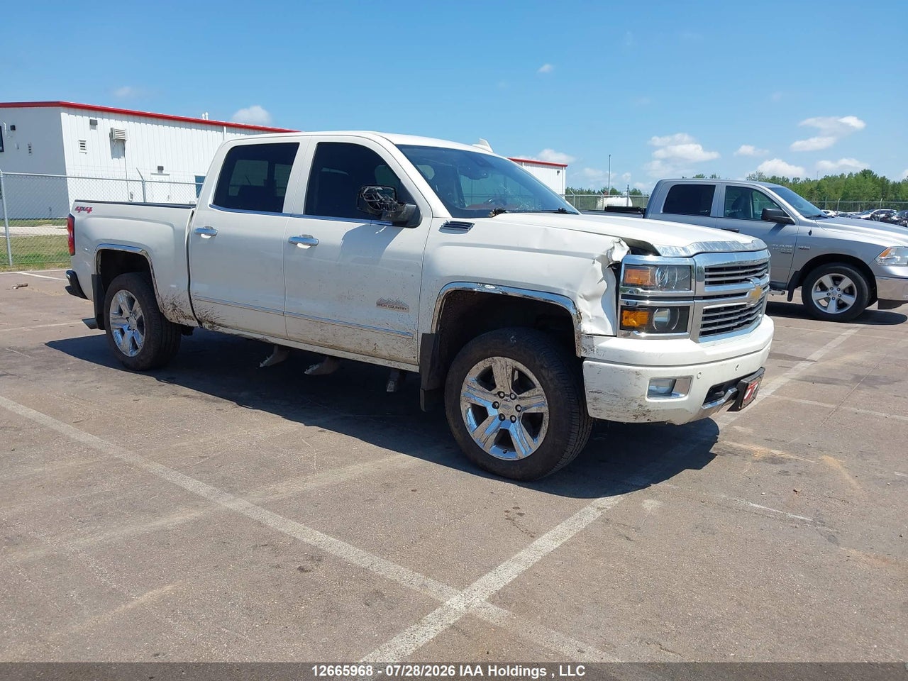 3GCUKTEC4FG129833 · 2015 CHEVROLET SILVERADO 1500 HIGH COUNTRY · 1/12