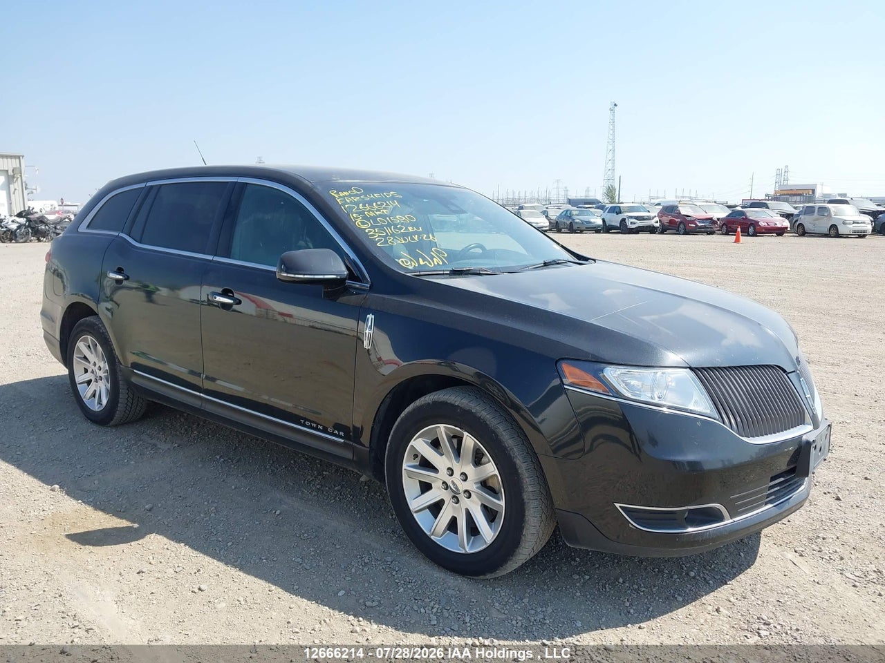 2LMHJ5NK7FBL01590 · 2015 LINCOLN MKT LIVERY
