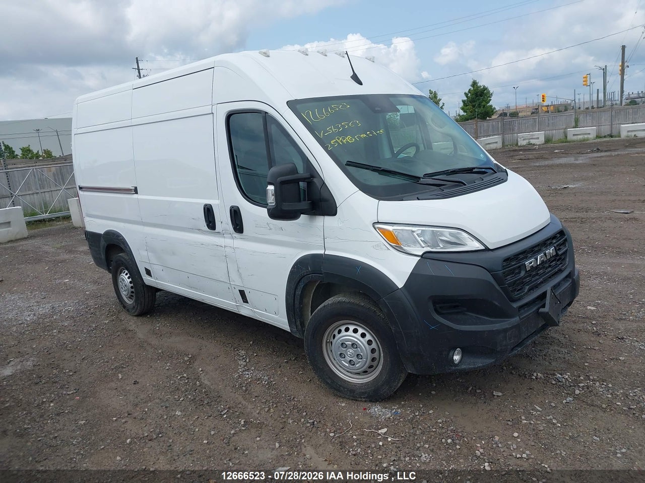 3C6LRVCG4SE563563 · 2025 RAM PROMASTER 2500 2500 HIGH · 1/12