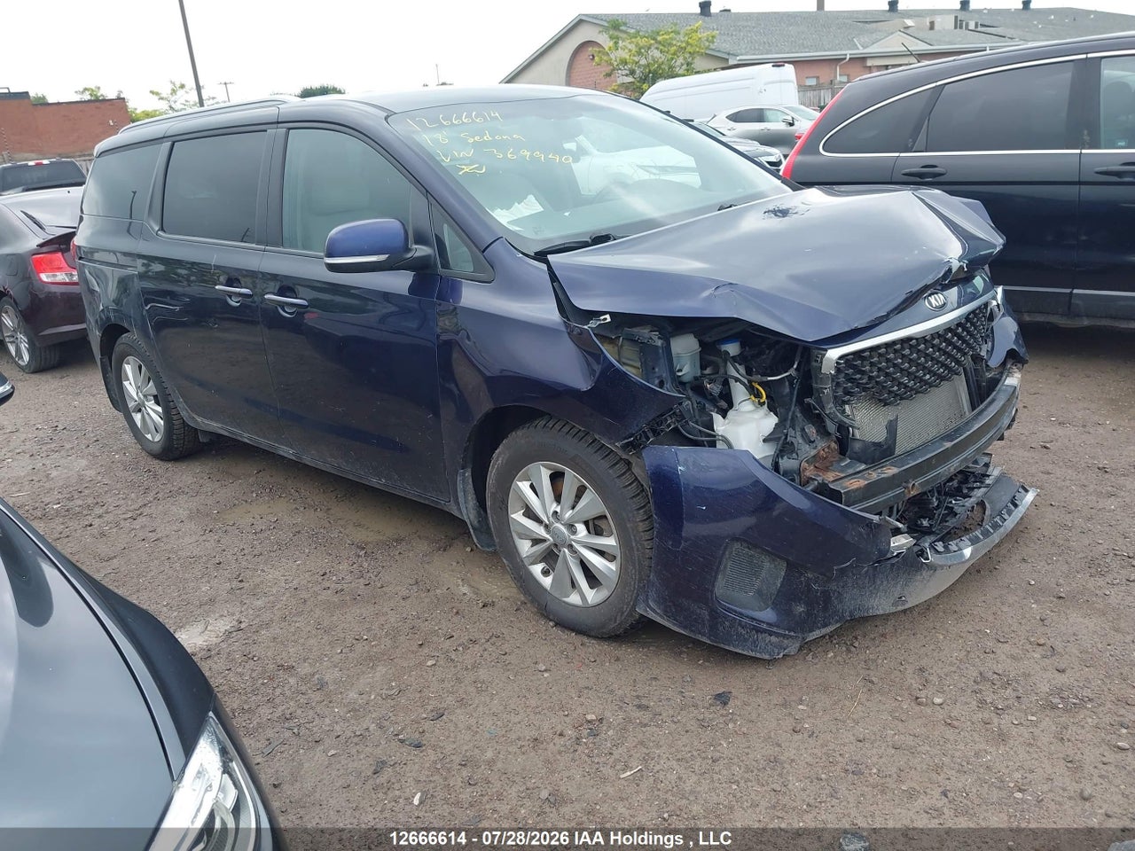 KNDMB5C10J6369940 · 2018 KIA SEDONA LX