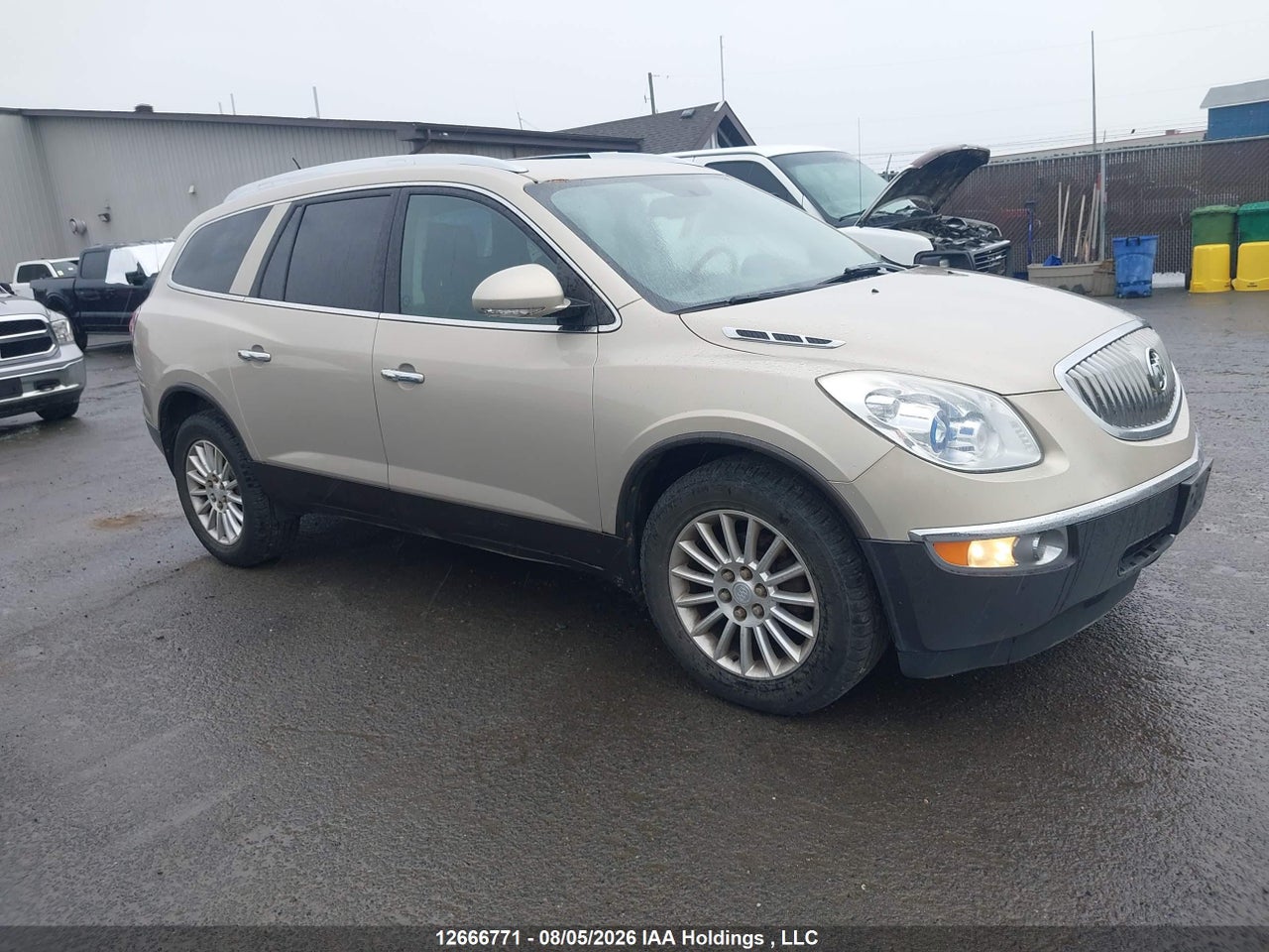 5GAKVAED0BJ404717 · 2011 BUICK ENCLAVE