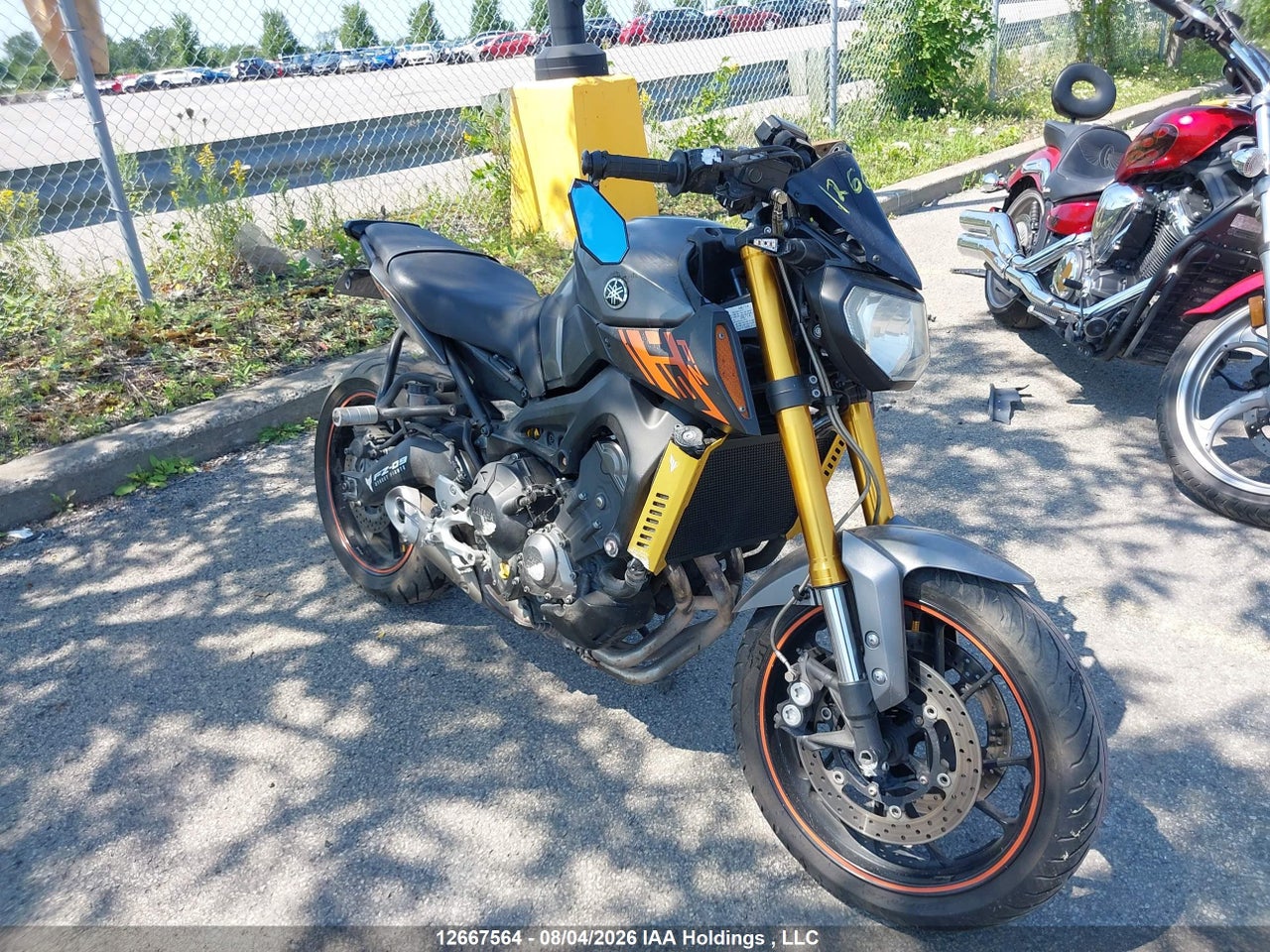 JYARN33N1FA001075 · 2015 YAMAHA FZ09 · 1/12