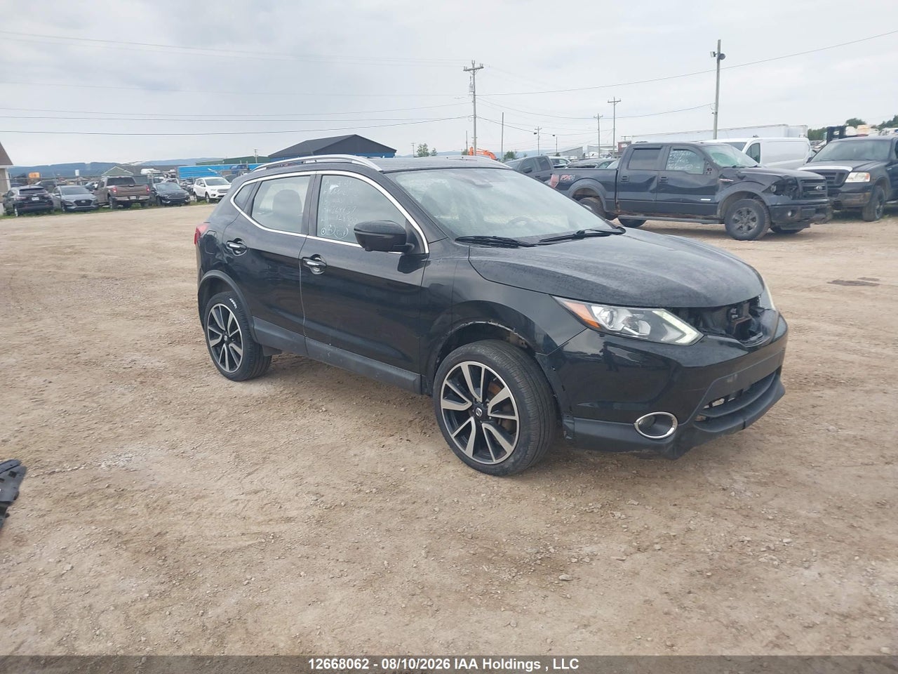 JN1BJ1CR9JW264437 · 2018 NISSAN QASHQAI S/SL/SV · 1/12