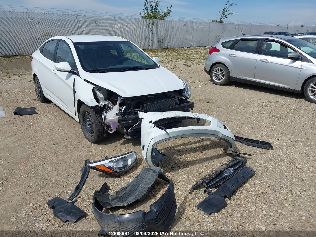 KMHCT4AE7GU999236 · 2016 HYUNDAI ACCENT SE · 1/12