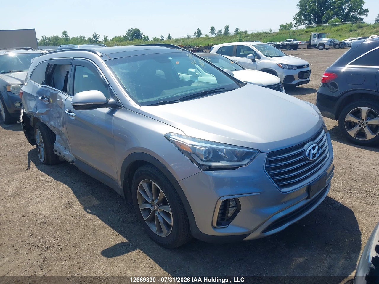 KM8SNDHF7HU199641 · 2017 HYUNDAI SANTA FE SE/LIMITED · 1/12