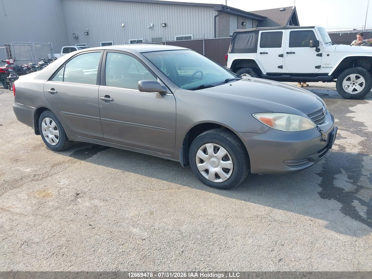 4T1BE32K84U804549 · 2004 TOYOTA CAMRY · 1/12