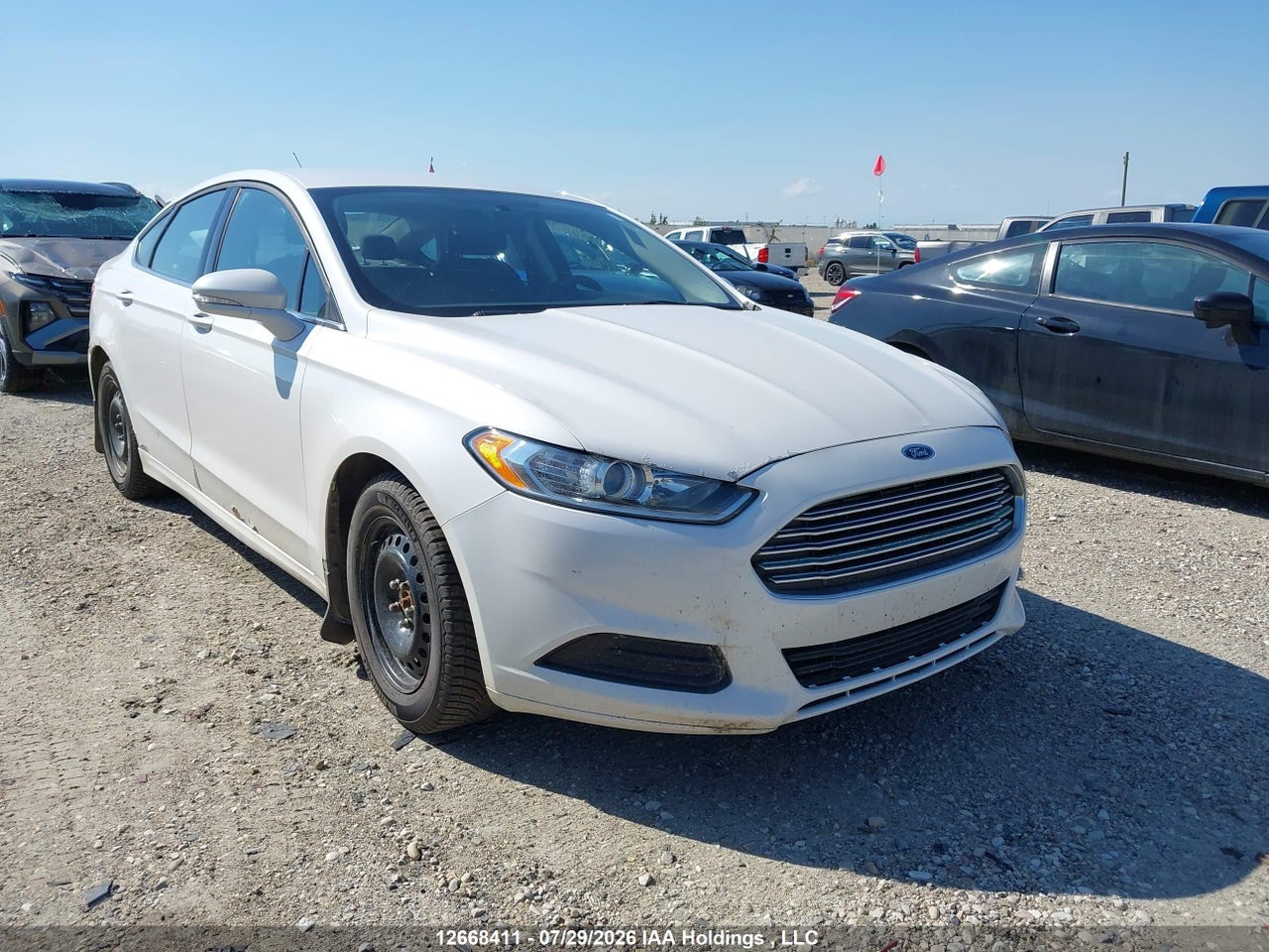 1FA6P0H77G5113017 · 2016 FORD FUSION SE