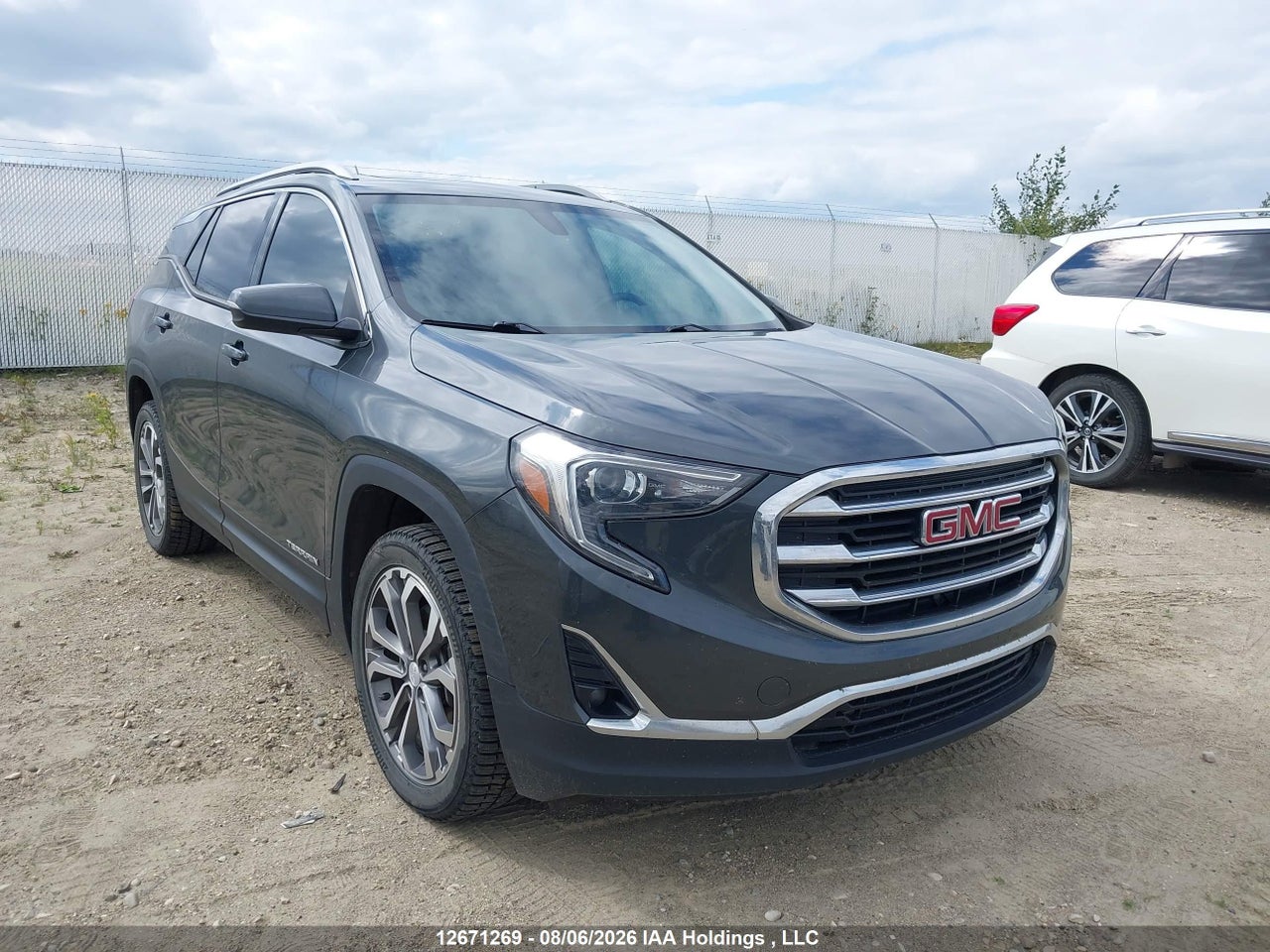 3GKALVEX9JL171742 · 2018 GMC TERRAIN SLT