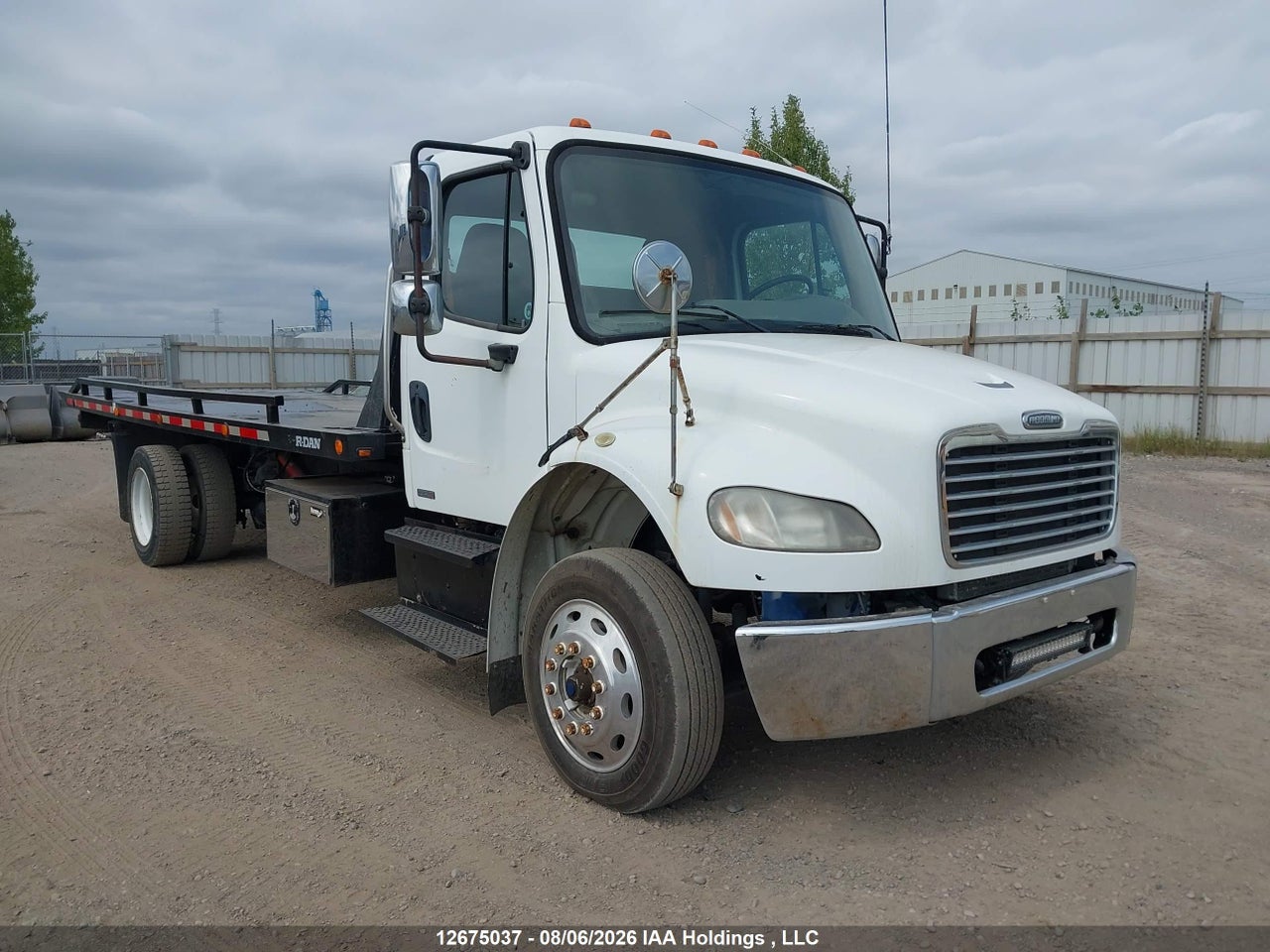 1FUBCYBS88HZ67734 · 2008 FREIGHTLINER M2 106 MEDIUM DUTY