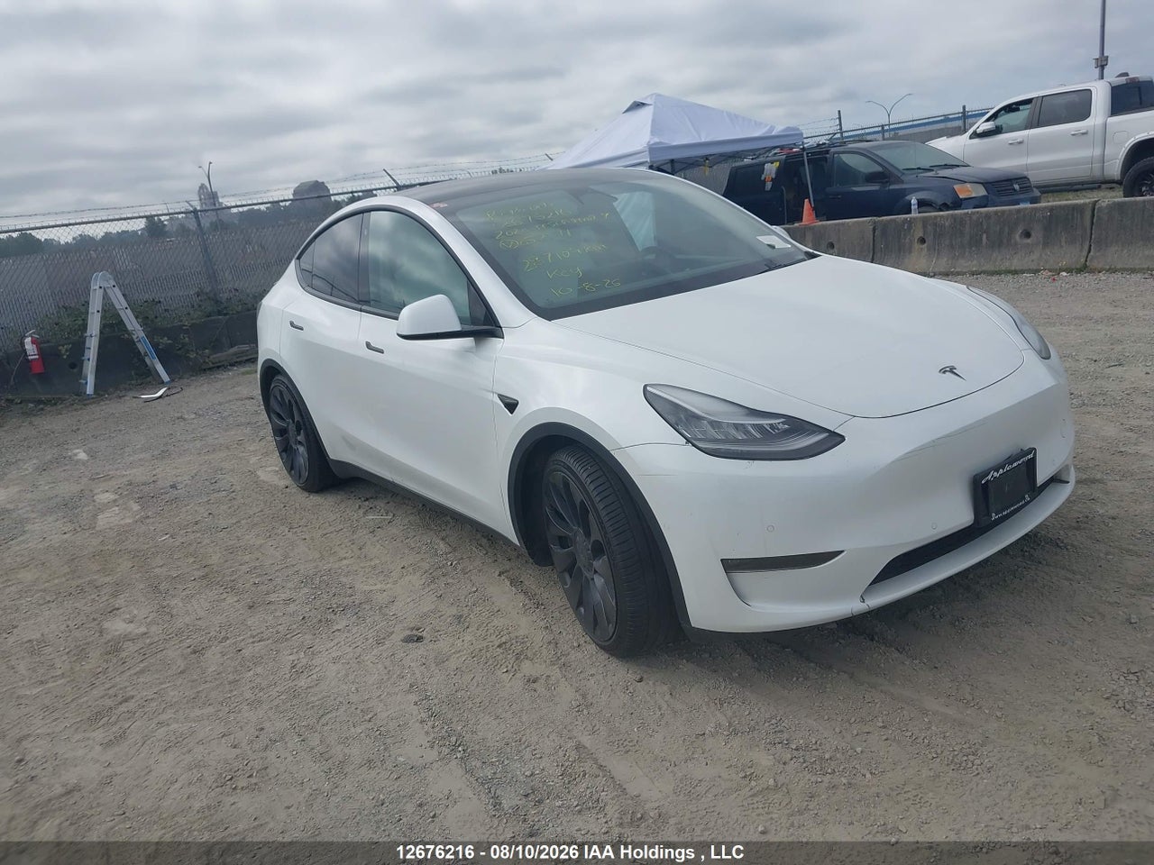 5YJYGDEF9LF052171 · 2020 TESLA MODEL Y