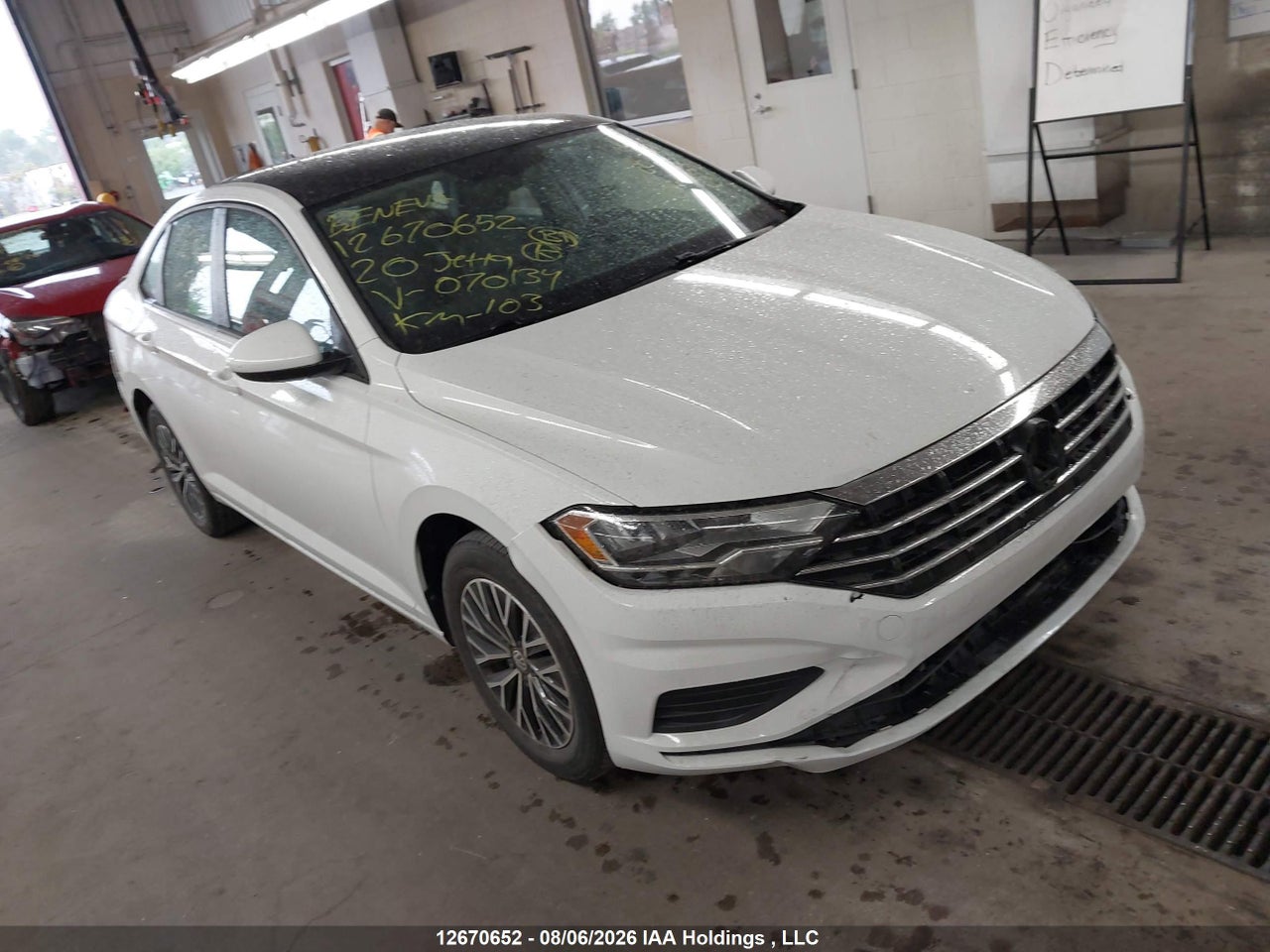 3VWEB7BU7LM070134 · 2020 VOLKSWAGEN Jetta Highline
