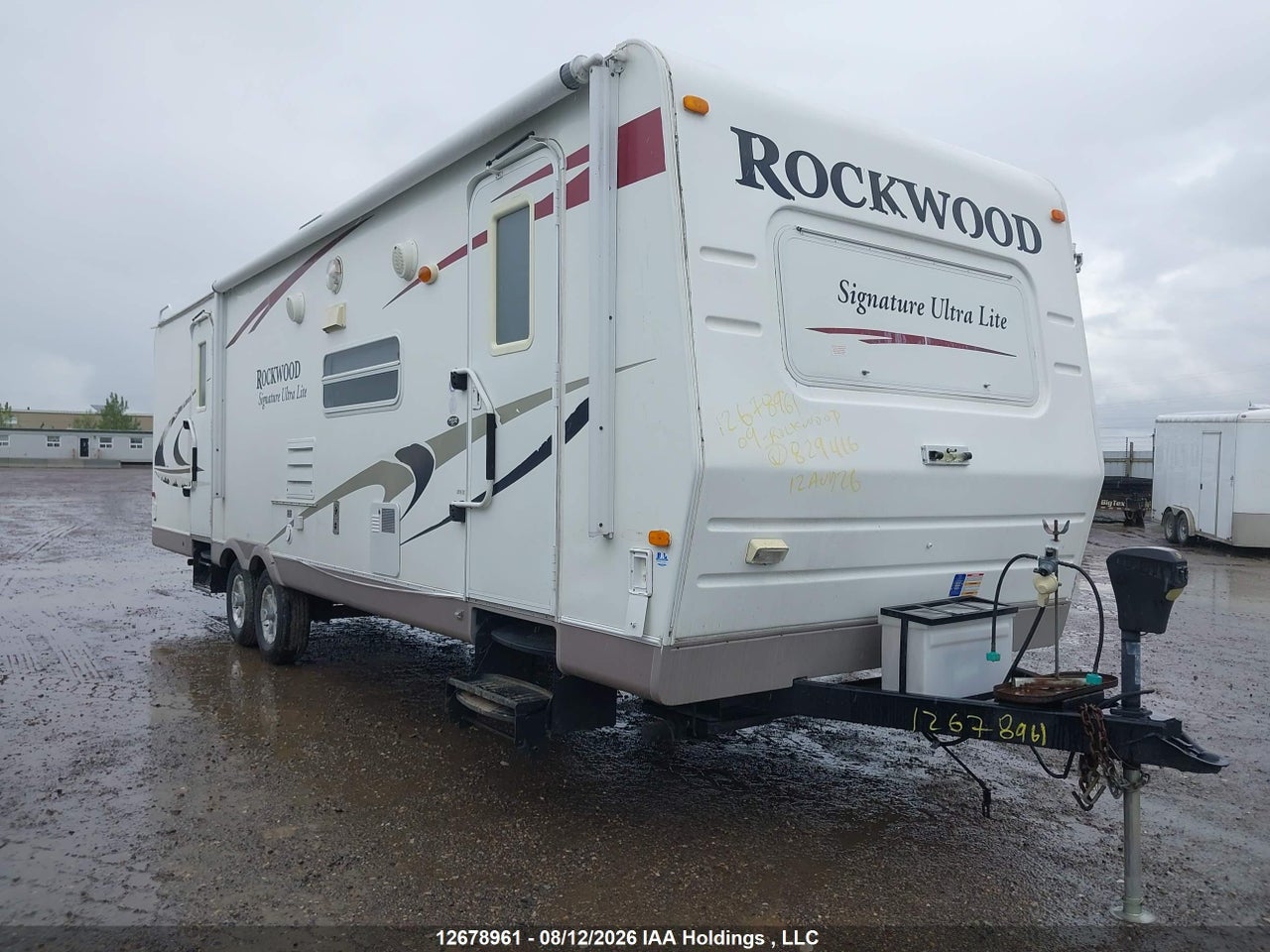 4X4TRLG2391829416 · 2009 FOREST RIVER ROCKWOOD LITE WEIGHT TRAILERS