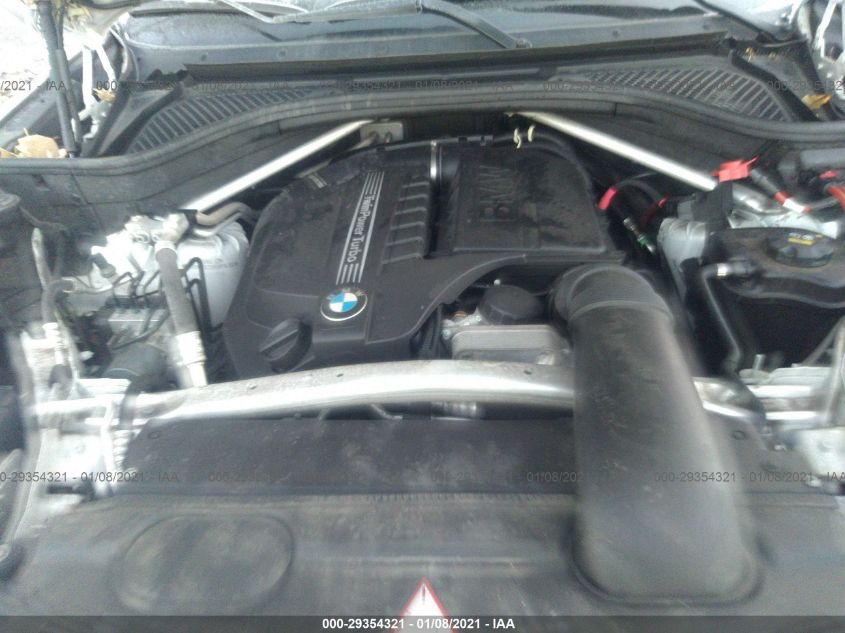 2015 BMW X5 XDRIVE35I 5UXKR0C5XF0P14182