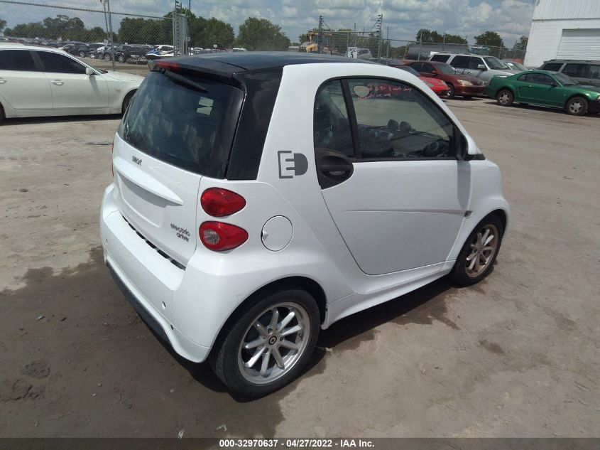 2016 SMART FORTWO ELECTRIC DRIVE PASSION WMEEJ9AA8GK843314