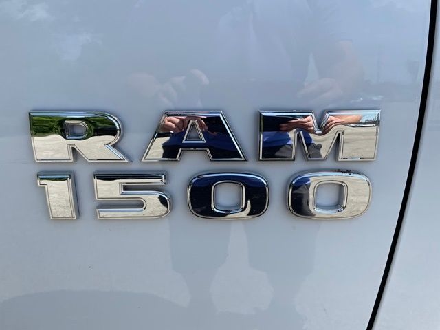 2019 RAM 1500 CLASSIC SLT - 3C6JR7ET7KG522751