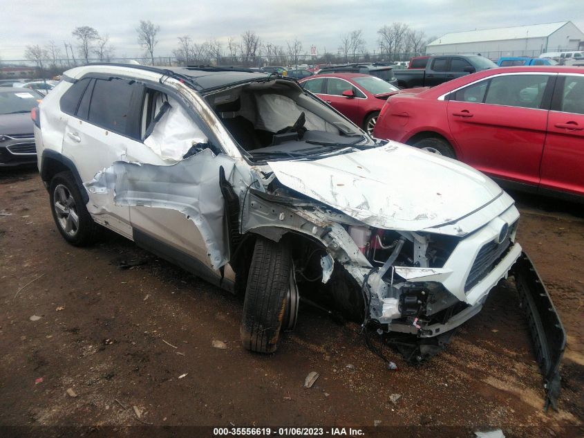 Lot #2504638904 2019 TOYOTA RAV4 HYBRID LIMITED salvage car