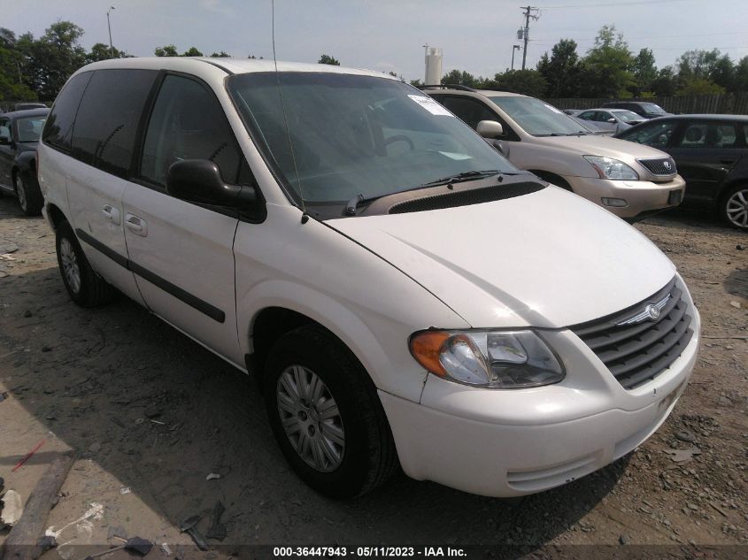 Lot #2506946386 2005 CHRYSLER TOWN & COUNTRY salvage car