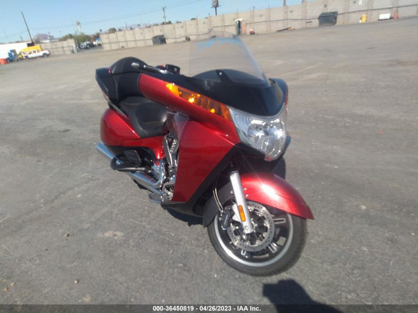 2015 VICTORY MOTORCYCLES VISION TOUR 5VPSW36N8F3046499