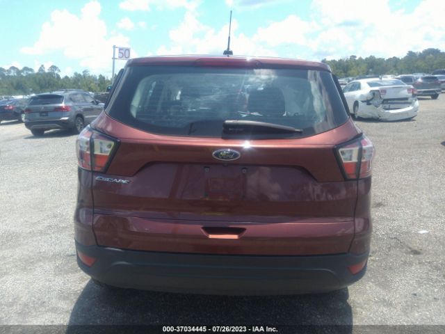 Ford ESCAPE S 2018 1FMCU0F77JUA98956 Image 17