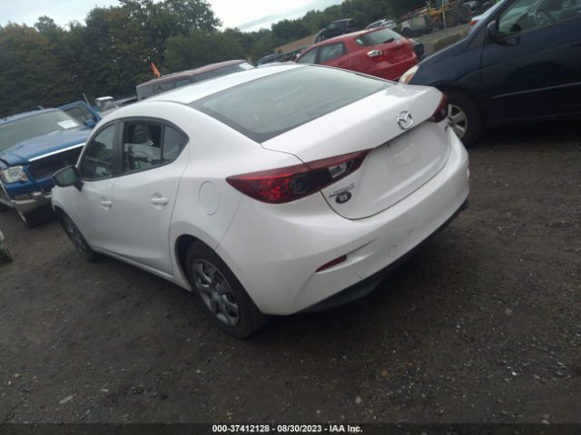 Mazda Mazda3 I Sport 2015 3MZBM1U77FM145758 Image 3