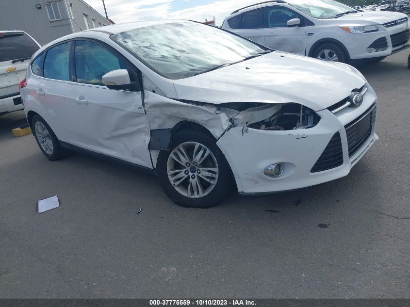 Lot #2427023593 2012 FORD FOCUS SEL salvage car