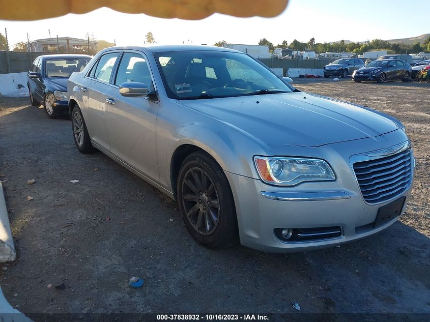 Lot #2427025756 2012 CHRYSLER 300 LIMITED salvage car