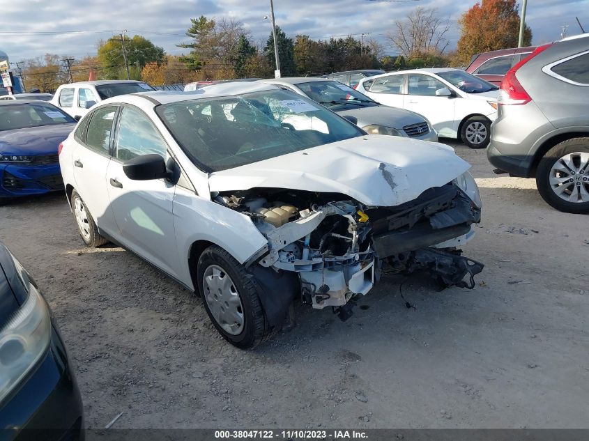 Lot #2495485483 2014 FORD FOCUS S salvage car