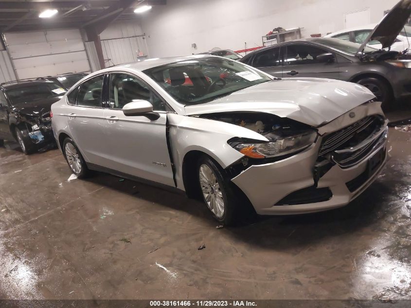 Lot #2504641905 2015 FORD FUSION HYBRID S salvage car