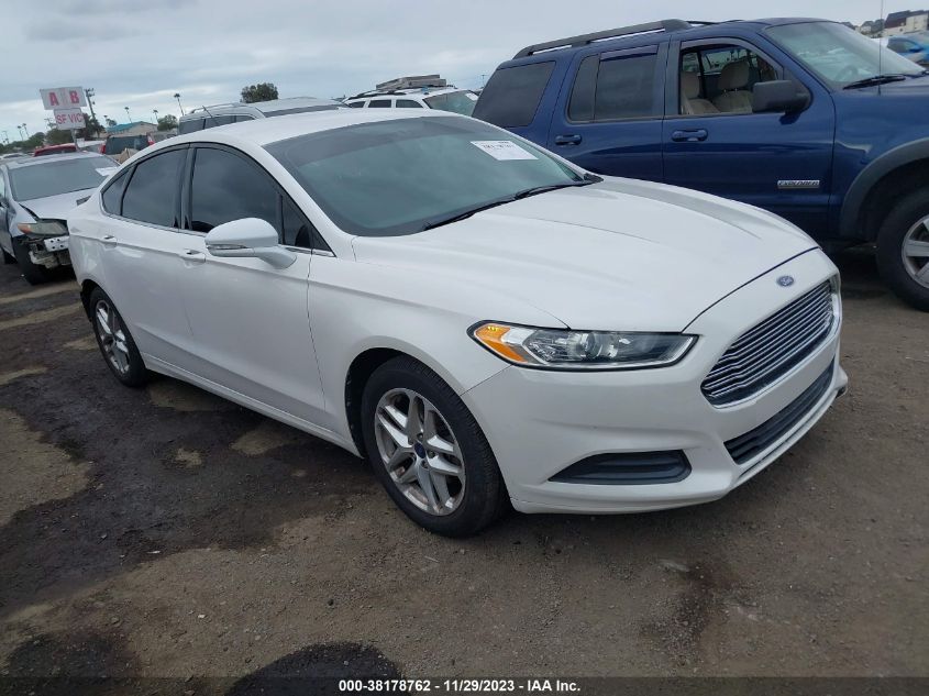 Lot #2506951230 2013 FORD FUSION SE salvage car