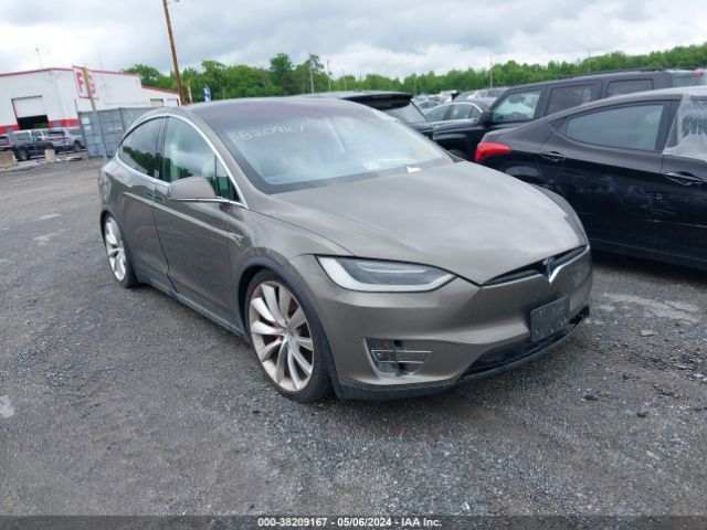 Продаж на аукціоні авто 2016 Tesla Model X 75d/p100d/p90d, vin: 5YJXCBE40GFS00529, номер лоту: 38209167