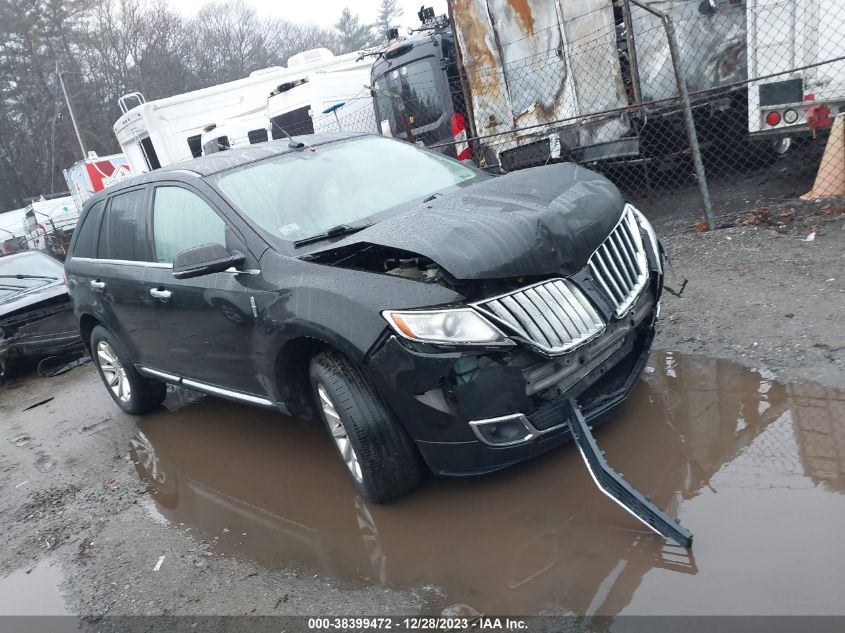 Lot #2493173314 2013 LINCOLN MKX salvage car