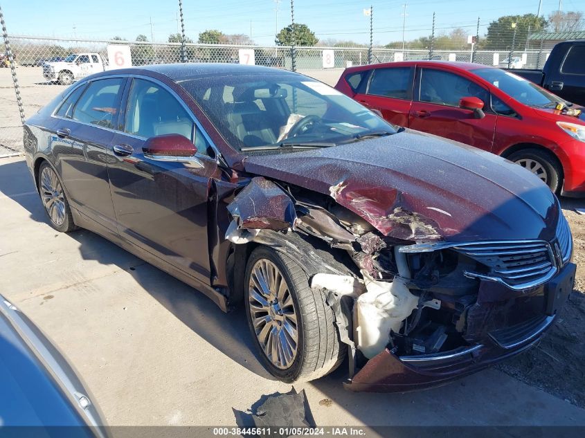Lot #2427036742 2013 LINCOLN MKZ salvage car