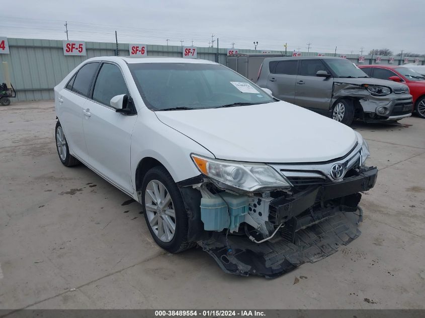 Lot #2490862972 2014 TOYOTA CAMRY XLE V6 salvage car