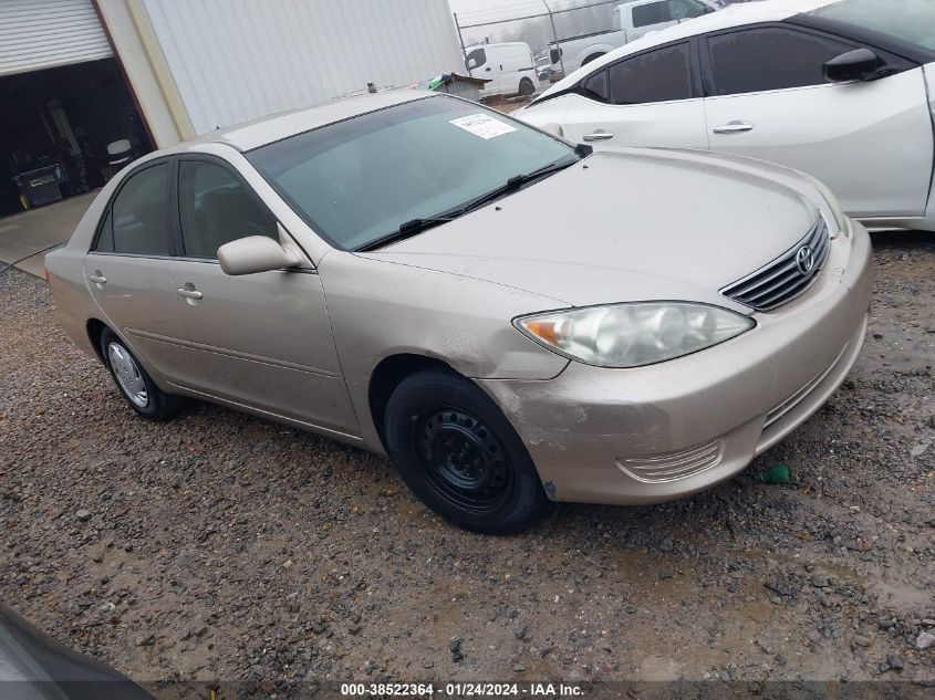 Lot #2427029453 2006 TOYOTA CAMRY LE salvage car