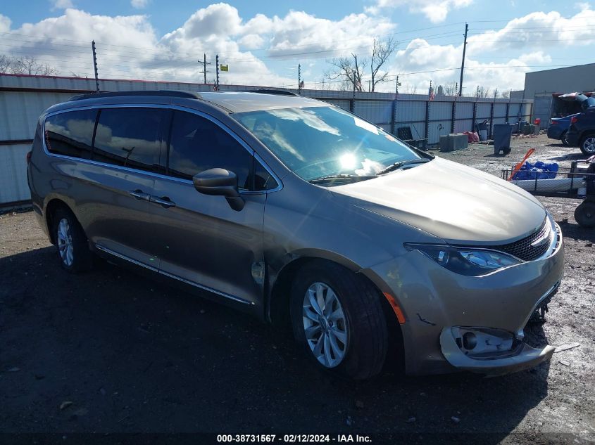 Lot #2495484486 2017 CHRYSLER PACIFICA TOURING-L salvage car