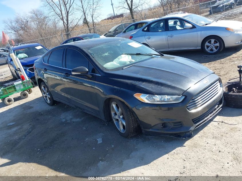 Lot #2509250331 2014 FORD FUSION SE salvage car